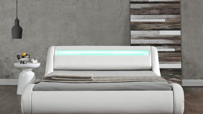 DIABLO LED Doppelbett/Polsterbett in weiß - traumhaft schön!